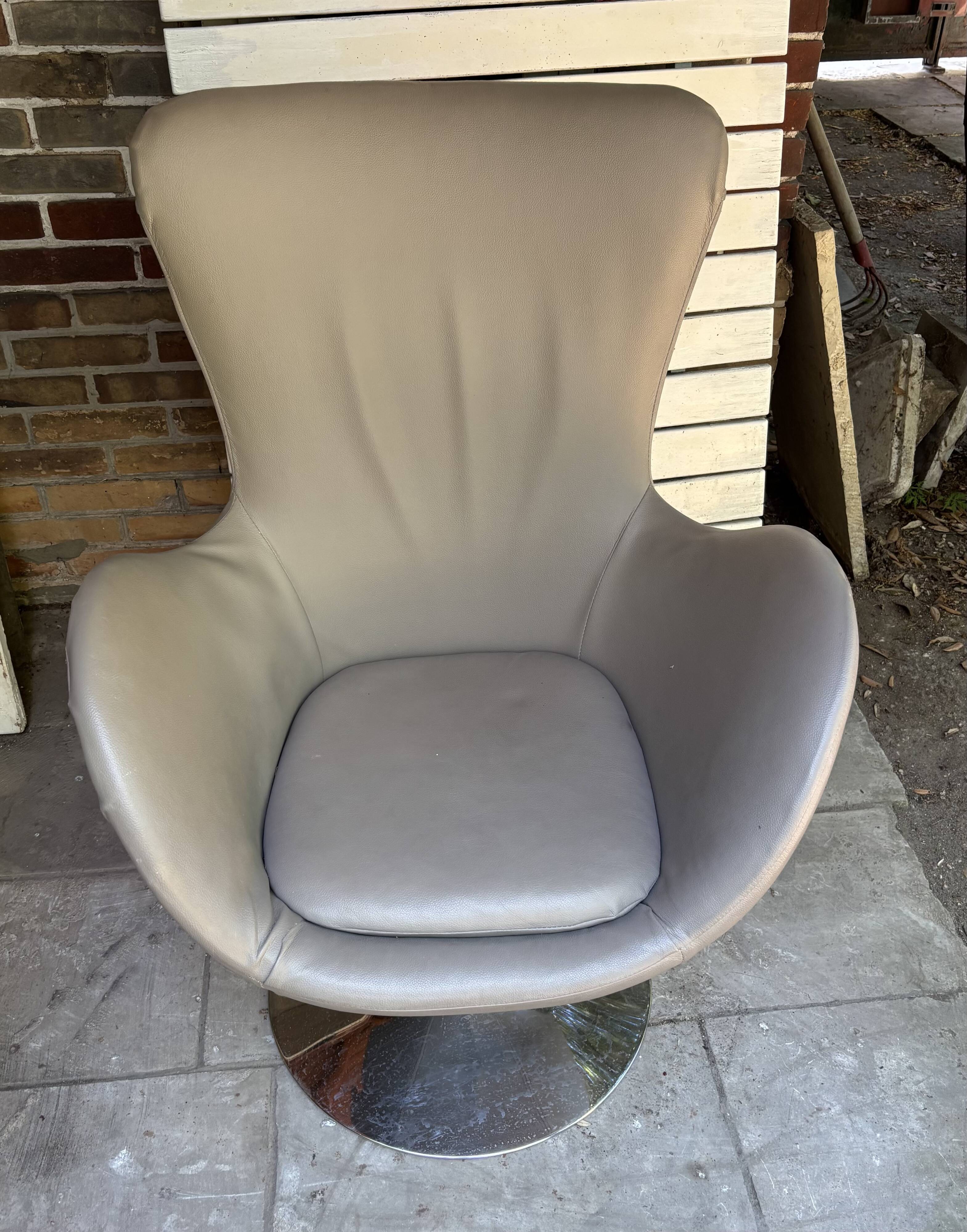 70's swivel armchair