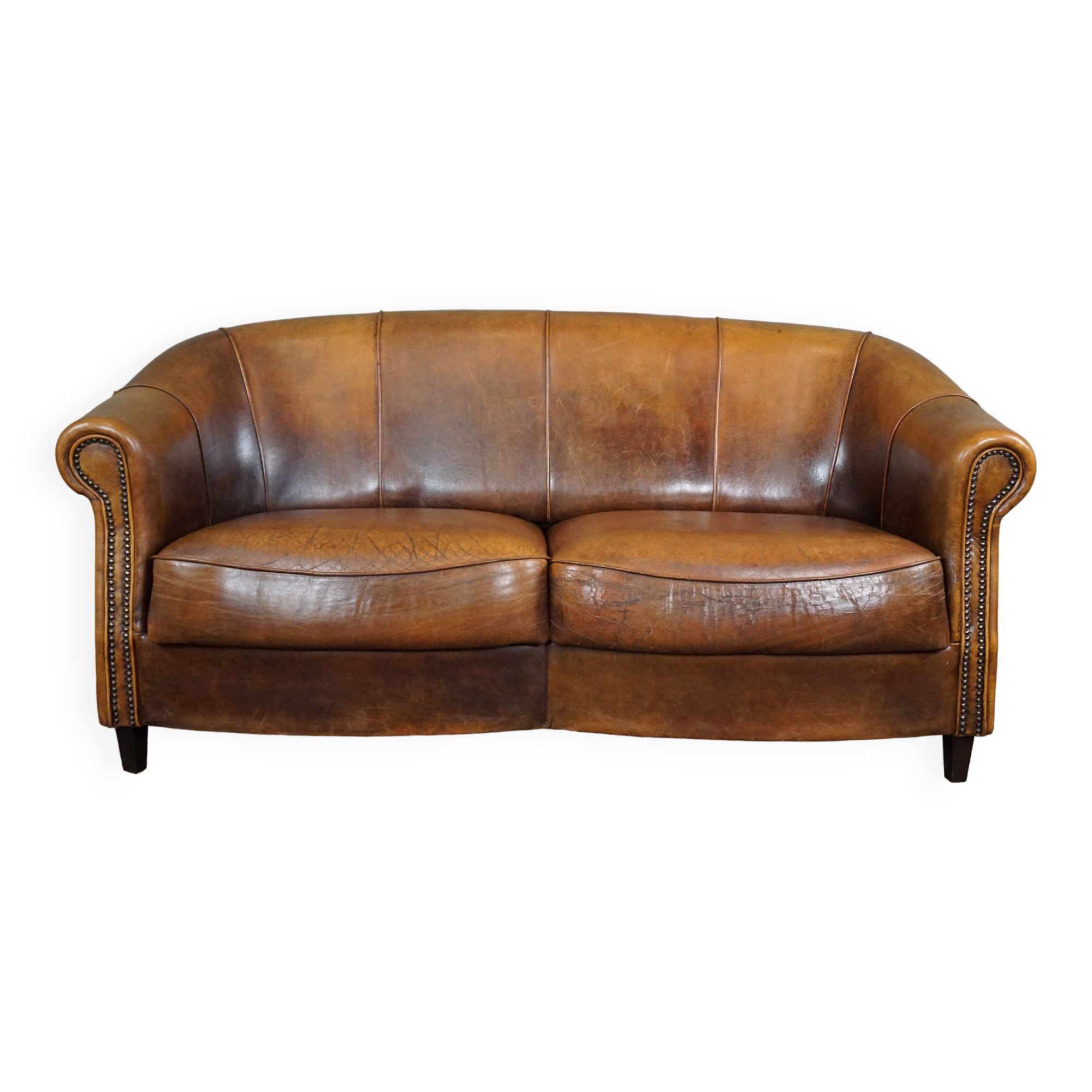 Comfortabele en stoere schapenleren 2 zits bank
