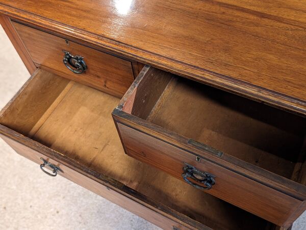 Commode anglaise en acajou