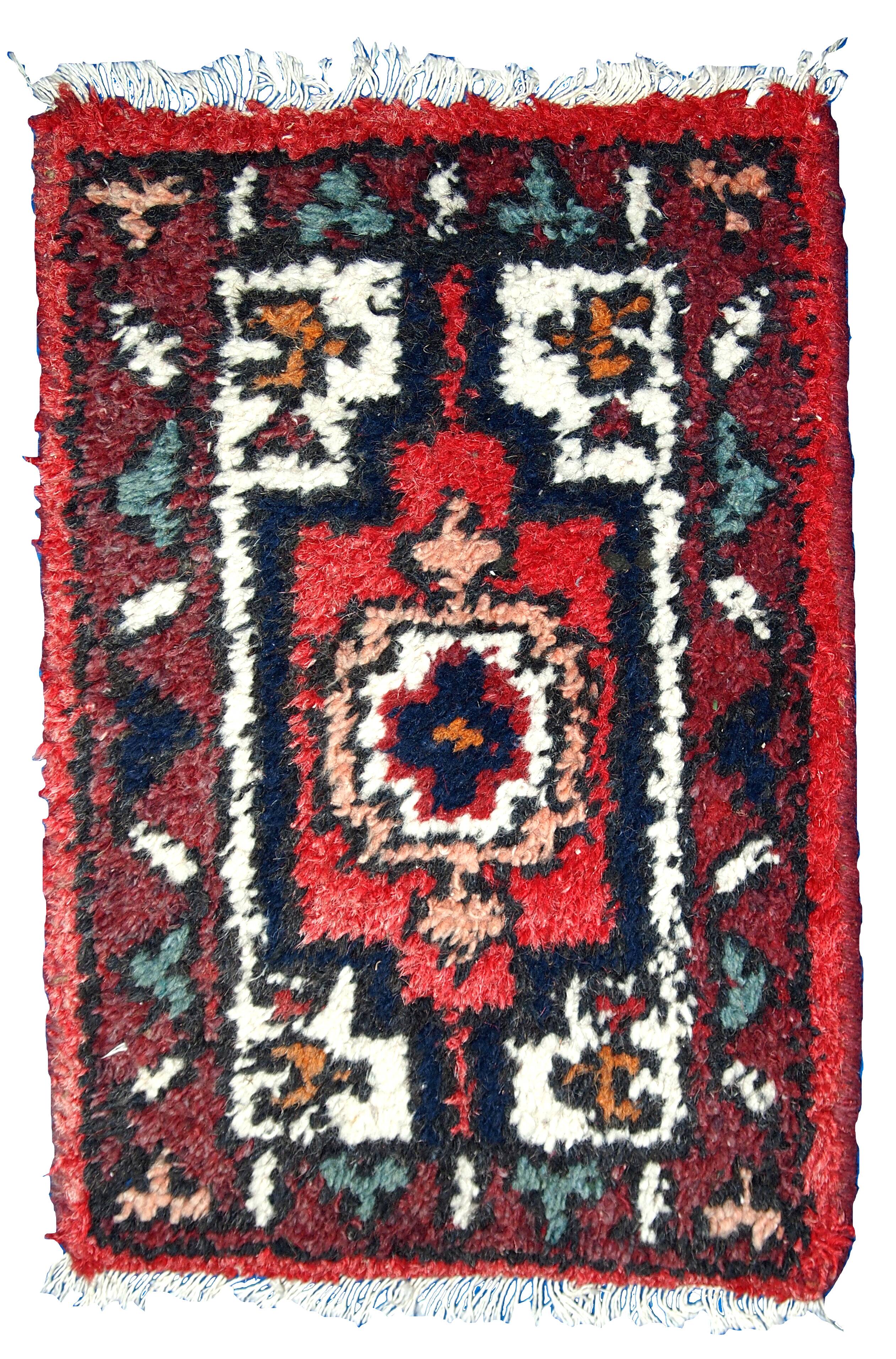 Tapis Vintage Hamadan en Laine, Années 1970, Élégance du Moyen-Orient