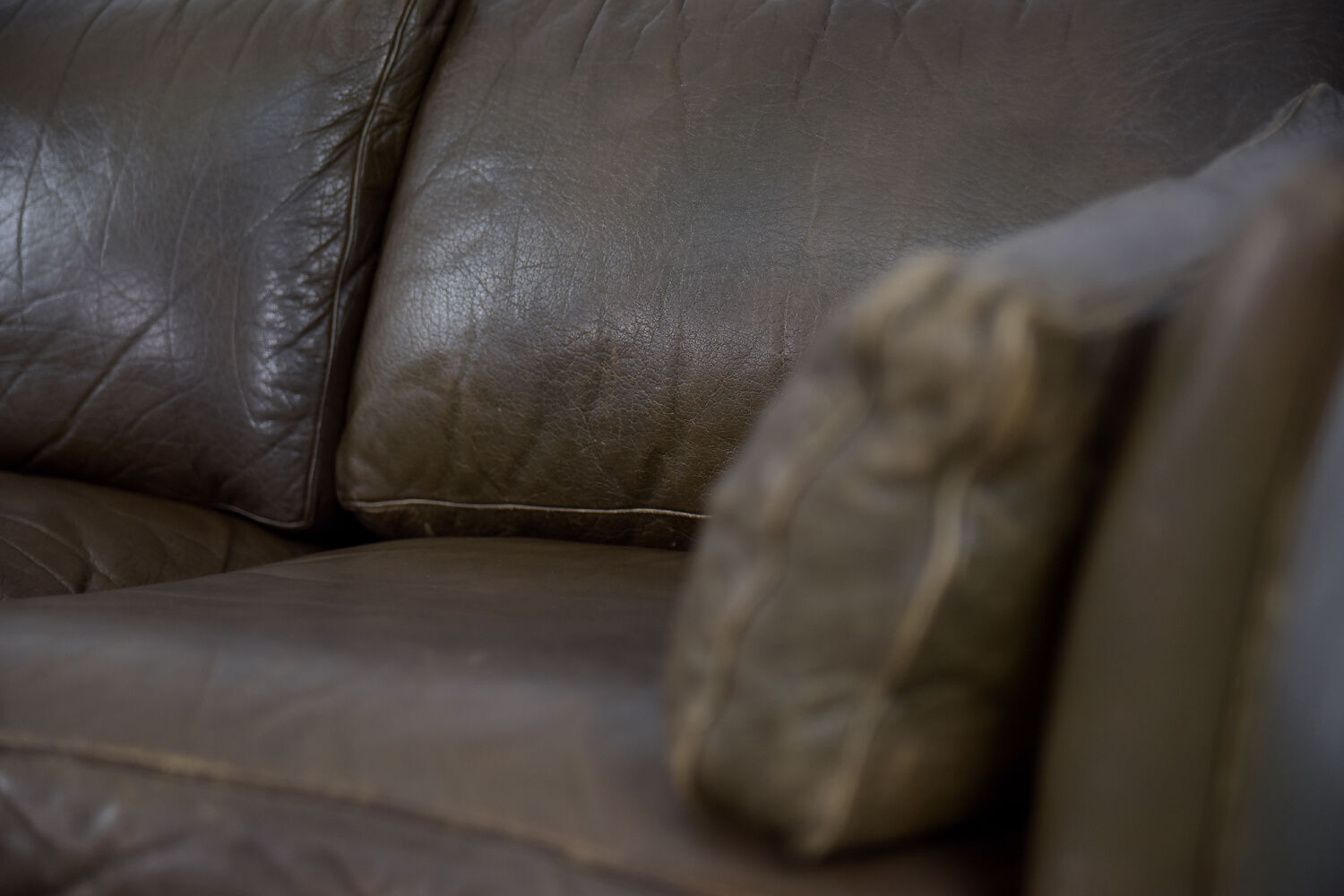 Mid-Century Modern Vintage Leather Cromwell Sofa by Arne Norell, 1960s