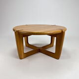 Mid Century Scandinavian Round Oak Coffee table, 1960s