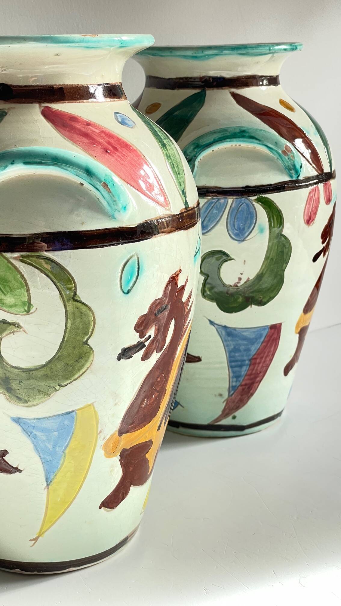 Vases vintage italy motif dragon