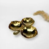 Vintage brass clover pocket emptier