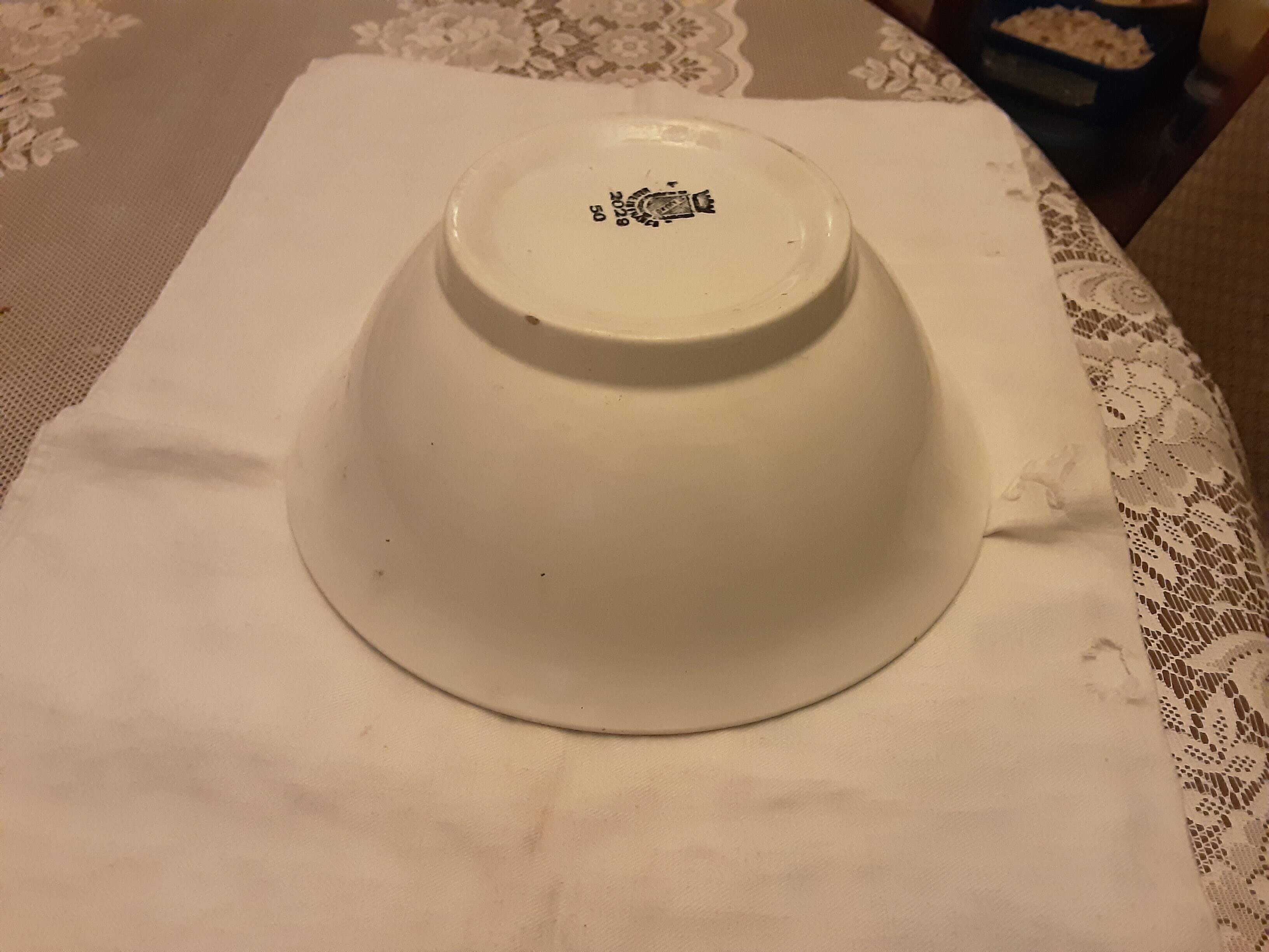 Saint amand faience salad bowl 1950s