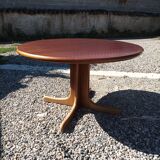 Batman table with extension