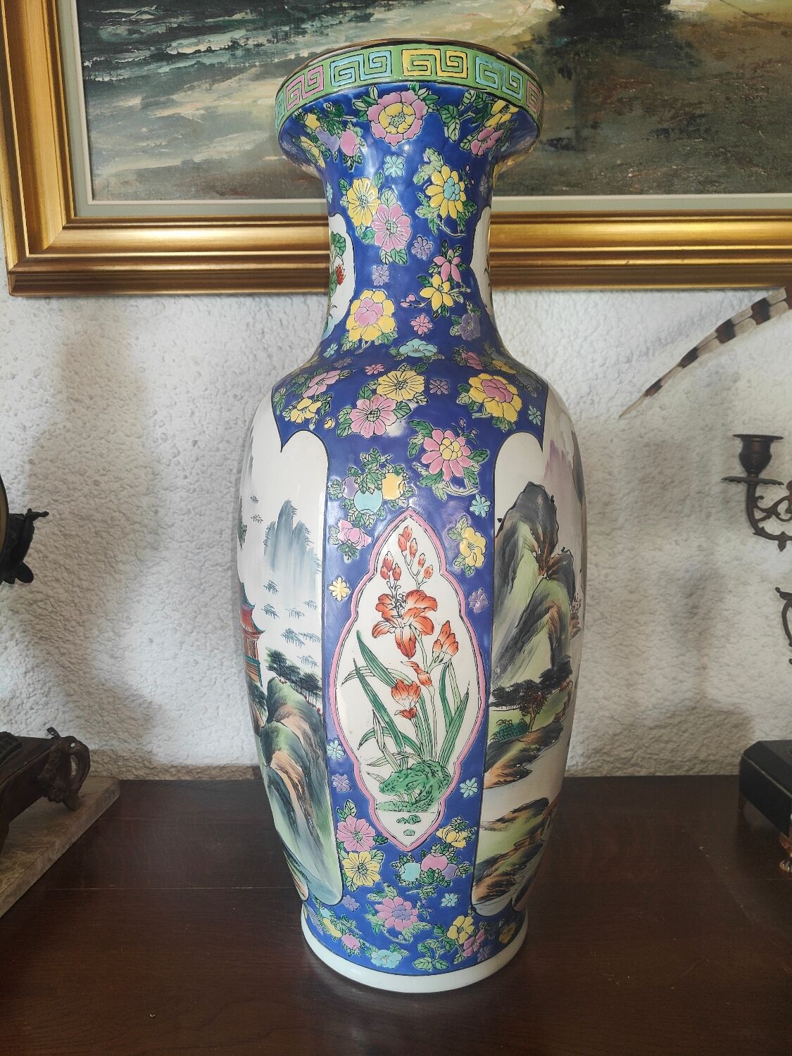 Chinese vase early twentieth century enamelled