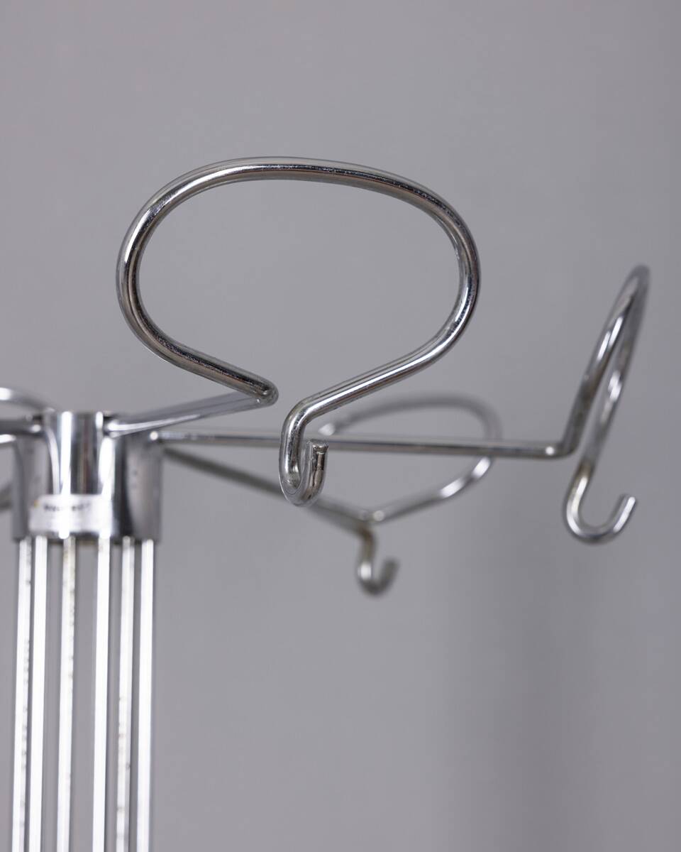 Vintage 1970s floor coat rack designed by Isao Hosoe for Valenti