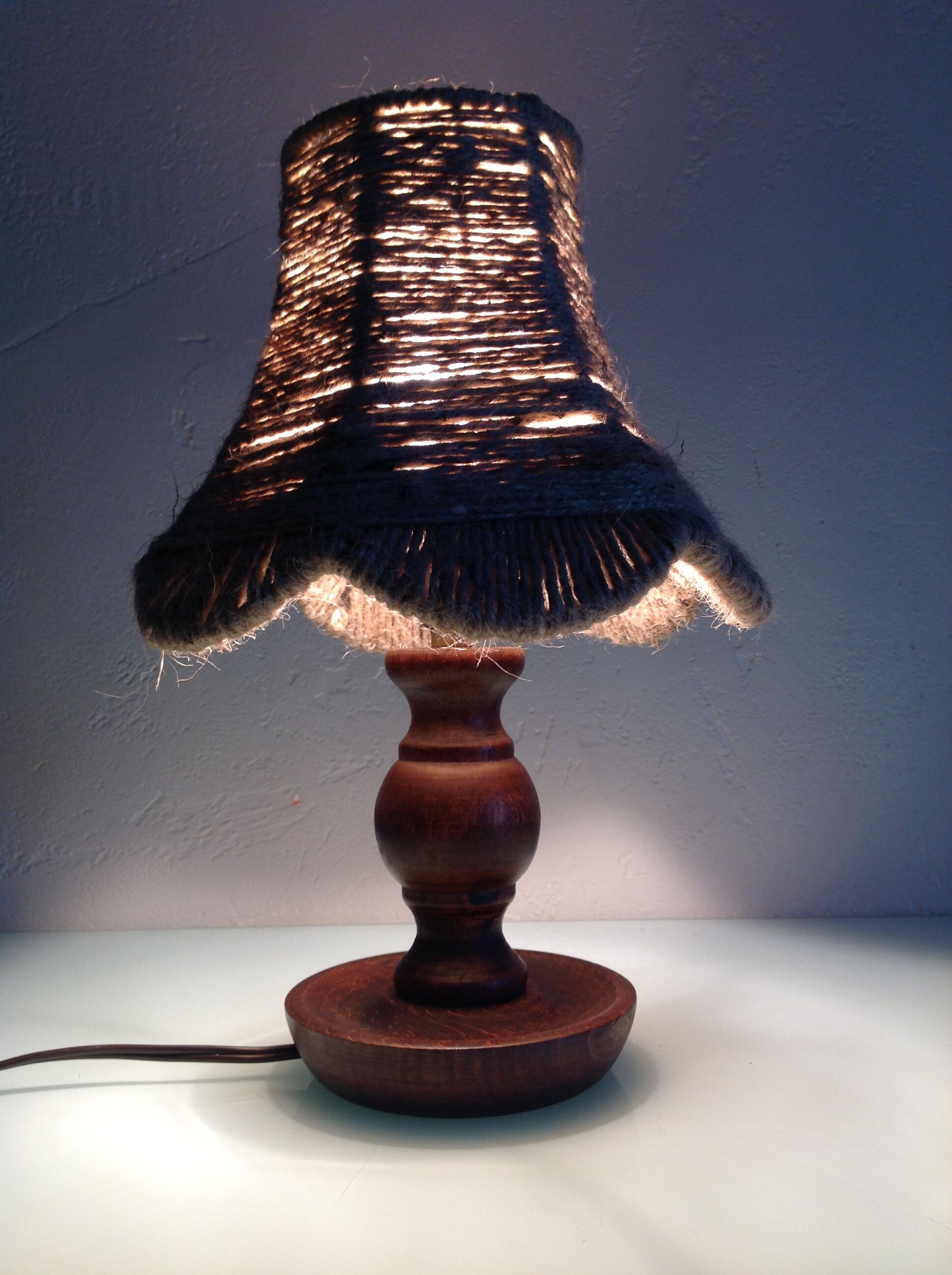 Wooden bedside lamp and Lampshade in rope/vintage 60-70 years