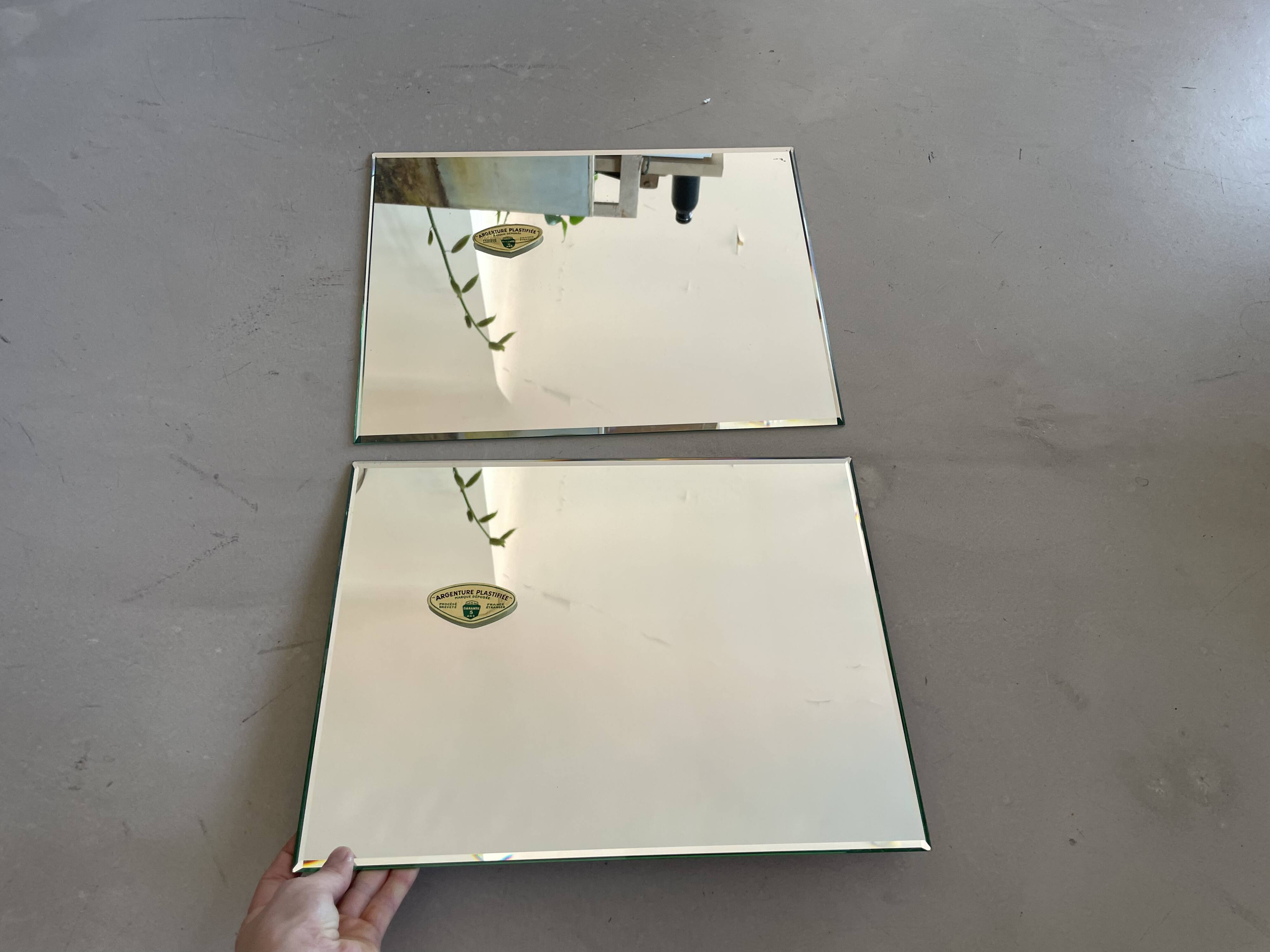 Set of 2 antique beveled mirrors 30x40cm