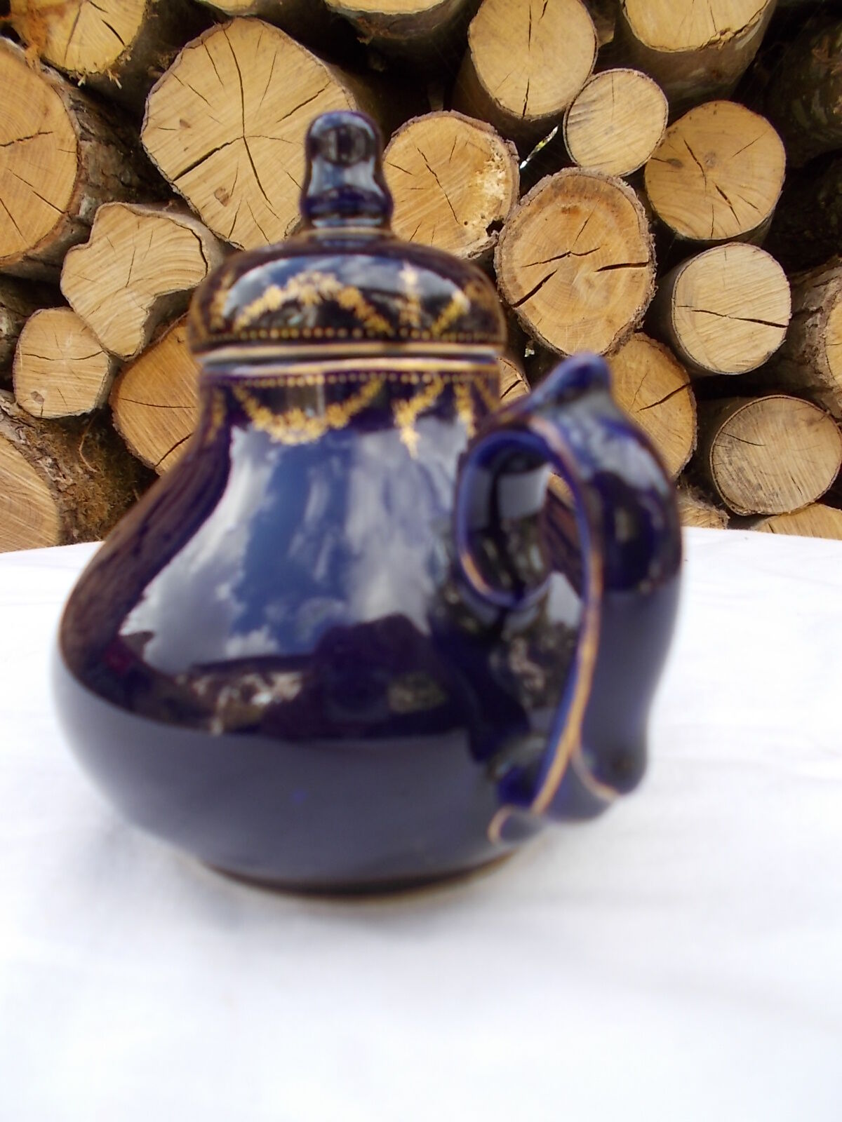 Blue and gold porcelain teapot