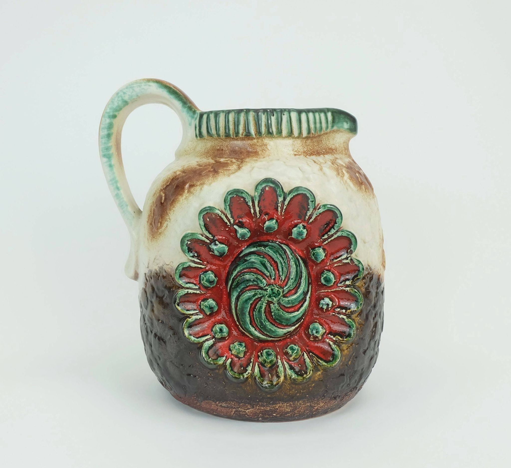 Vase cruche Dumler & Breiden modèle 53/21 décor en relief des années 50.