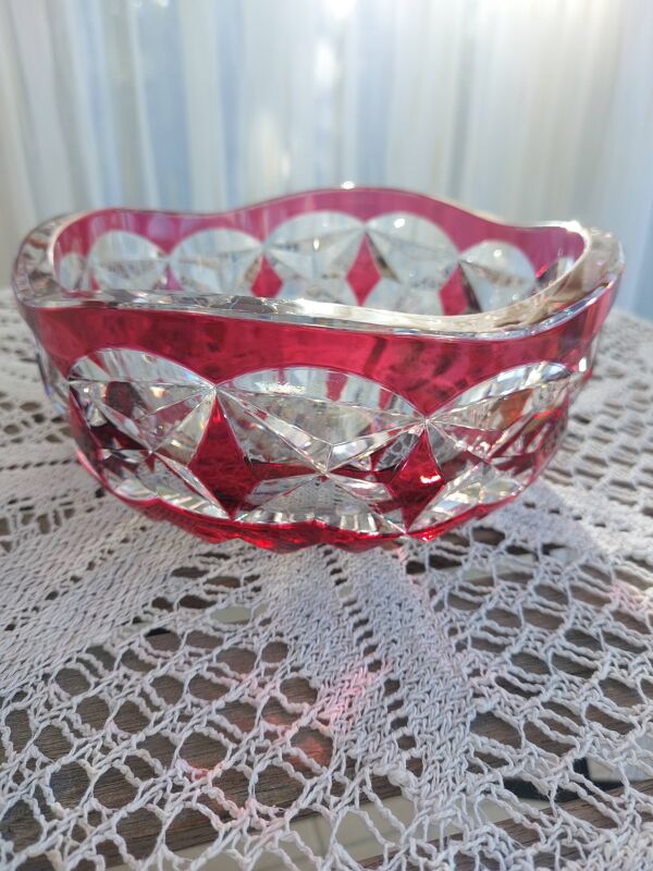 Coupe Val Saint Lambert – Cristal doublé rouge – Signée