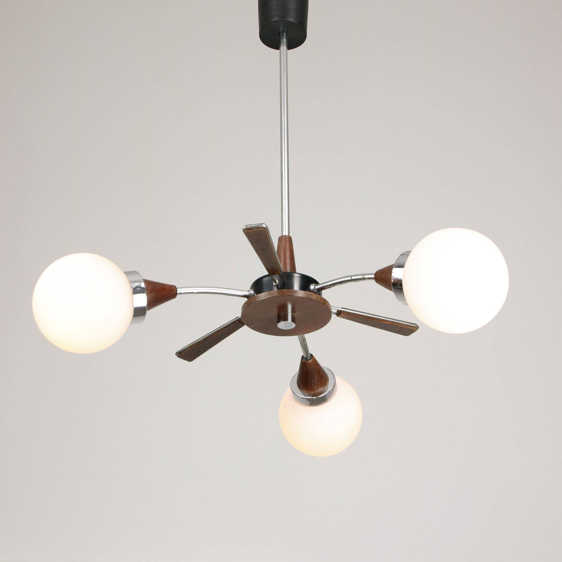 Mid-Century Modern Italian Chrome and Opaline Chandelier