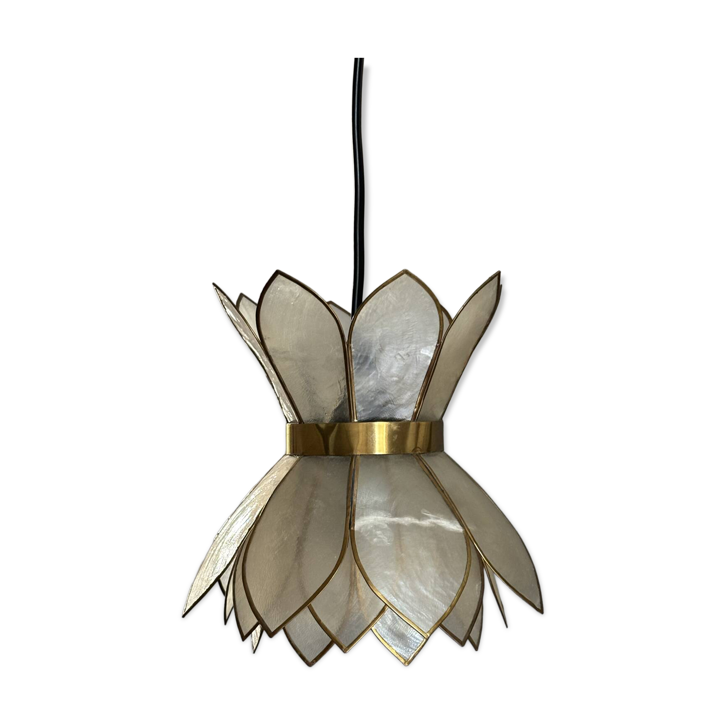 Suspension fleur en nacre
