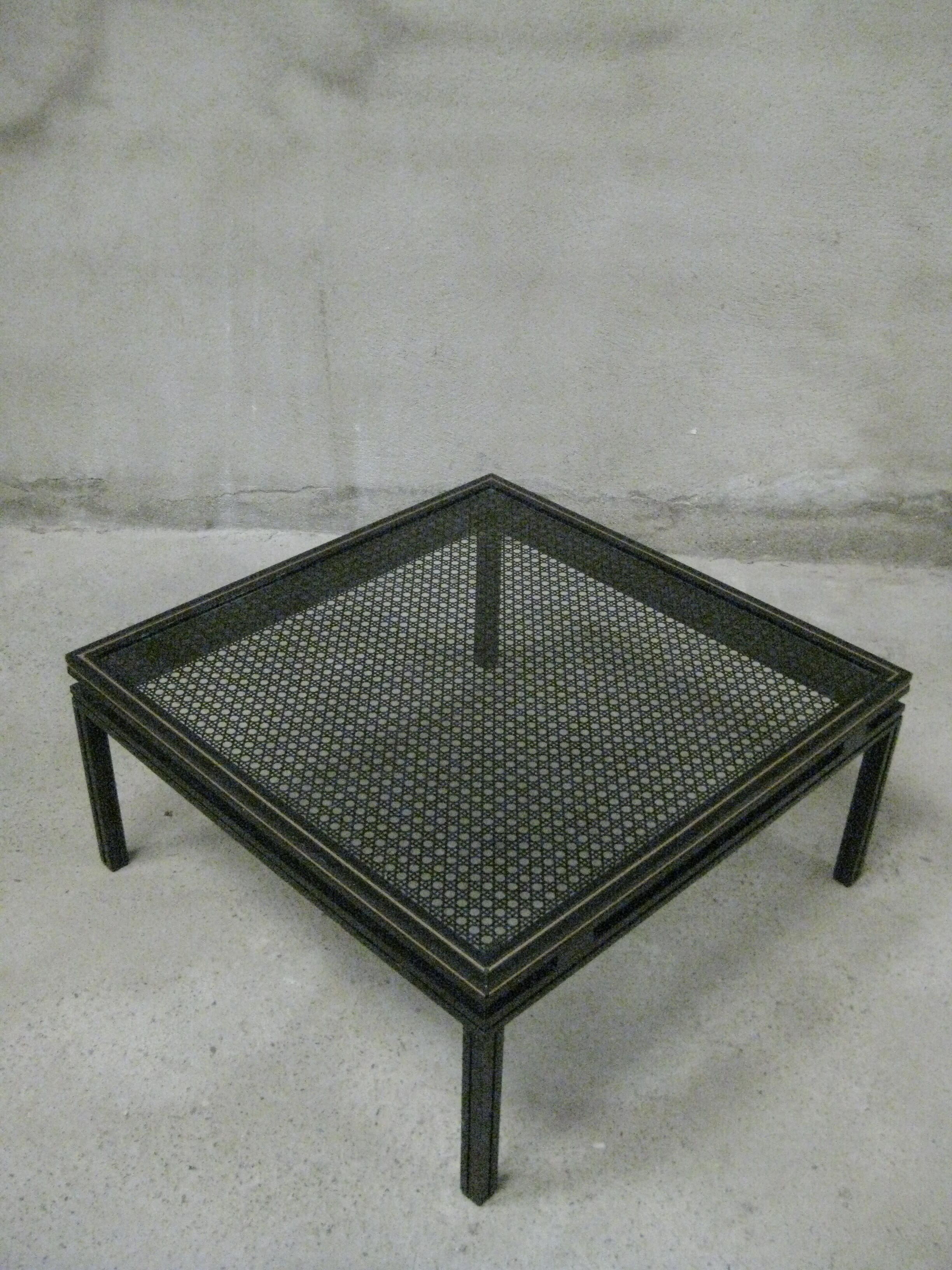 Black coffee table Pierre Vandel Paris