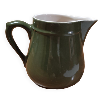 Milk pot