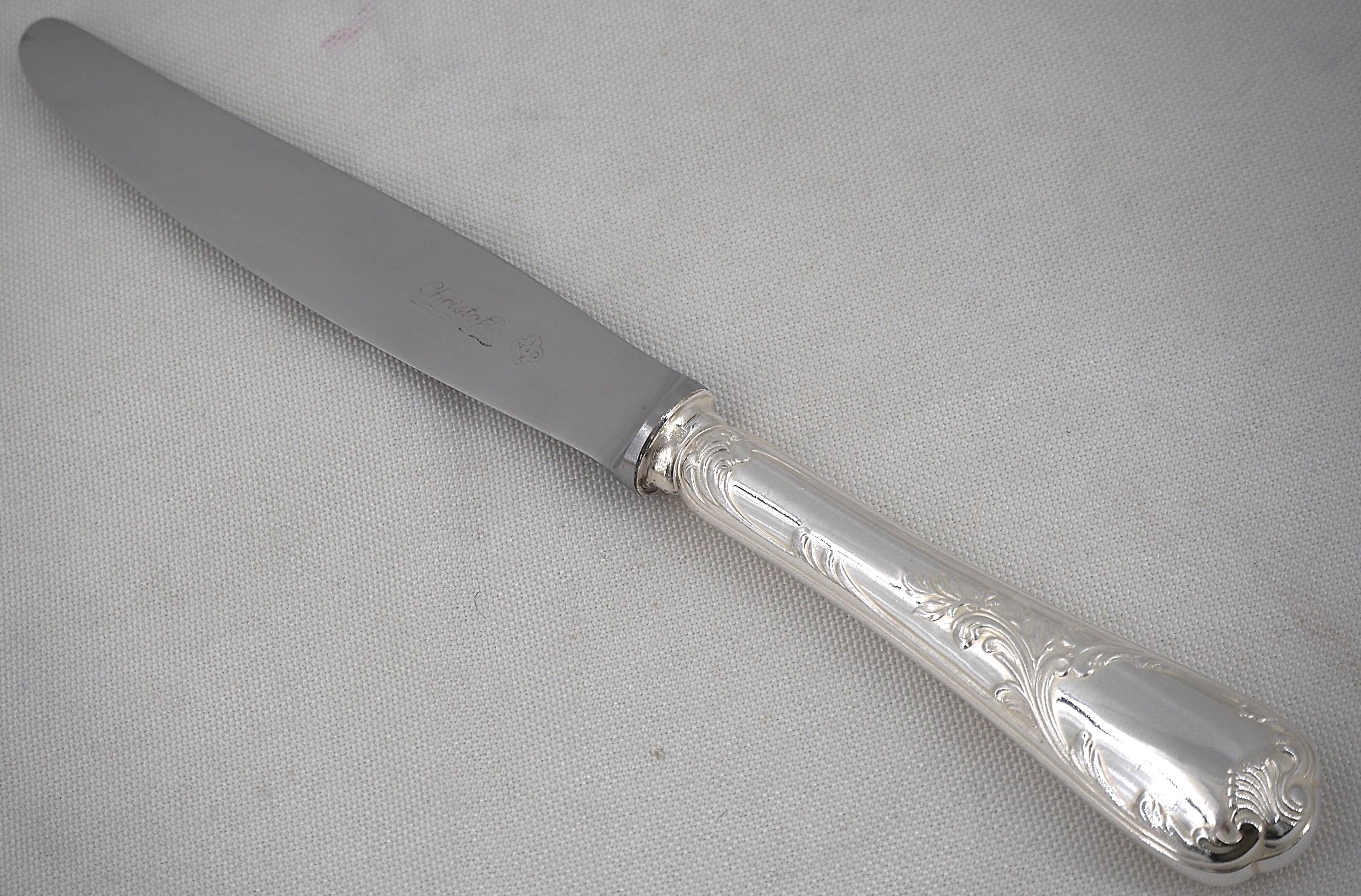 Christofle Marly, 6 table knives, silver-plated, in excellent condition.
