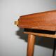 Table d'appoint plateau de service Aase Dreieri Ganddal Norvège  en teck et chêne années 1960