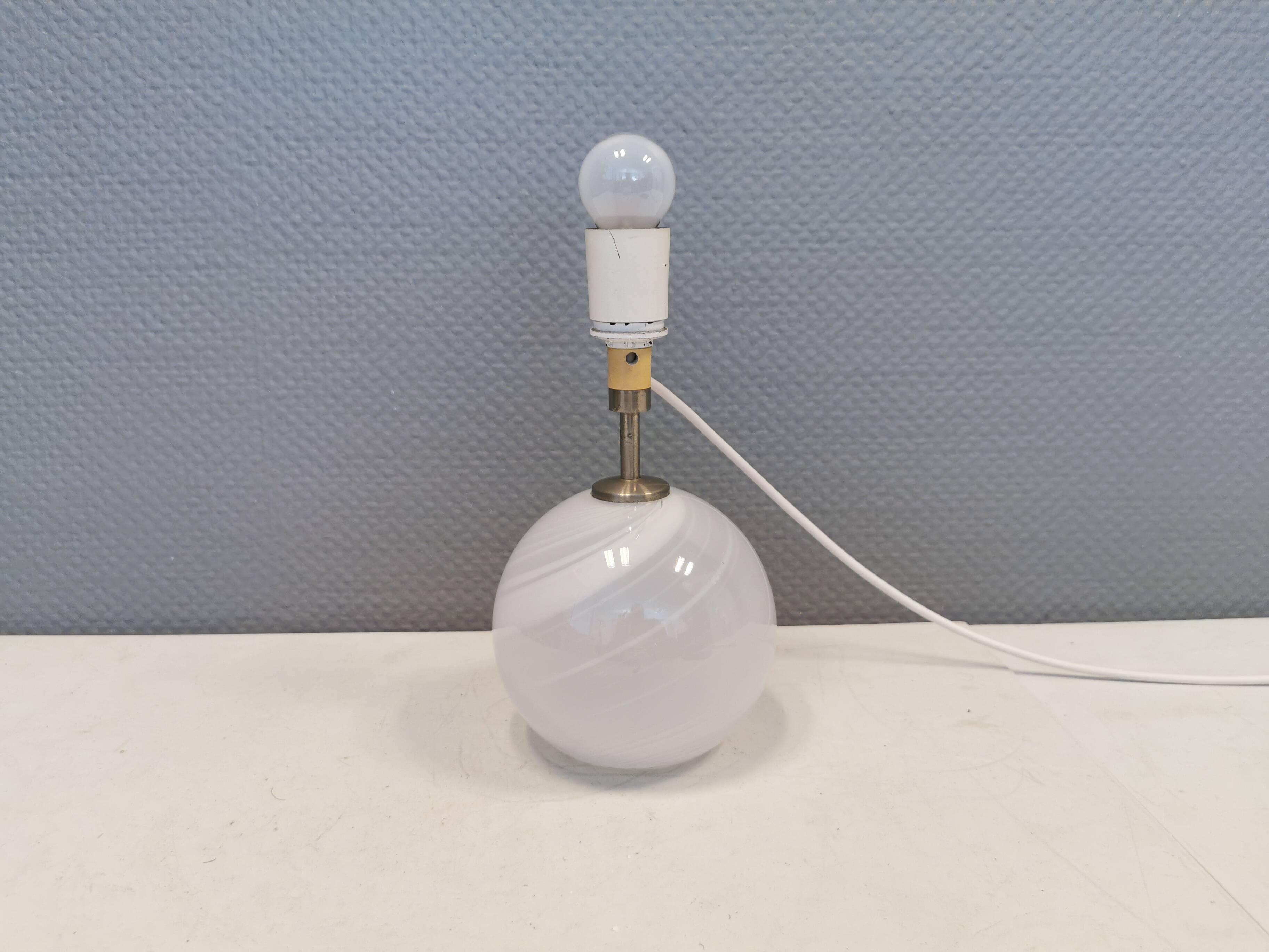 Beautiful table lamp, model Misty by Torben Jørgensen, Holmegaard Glassworks Denmark 1980.