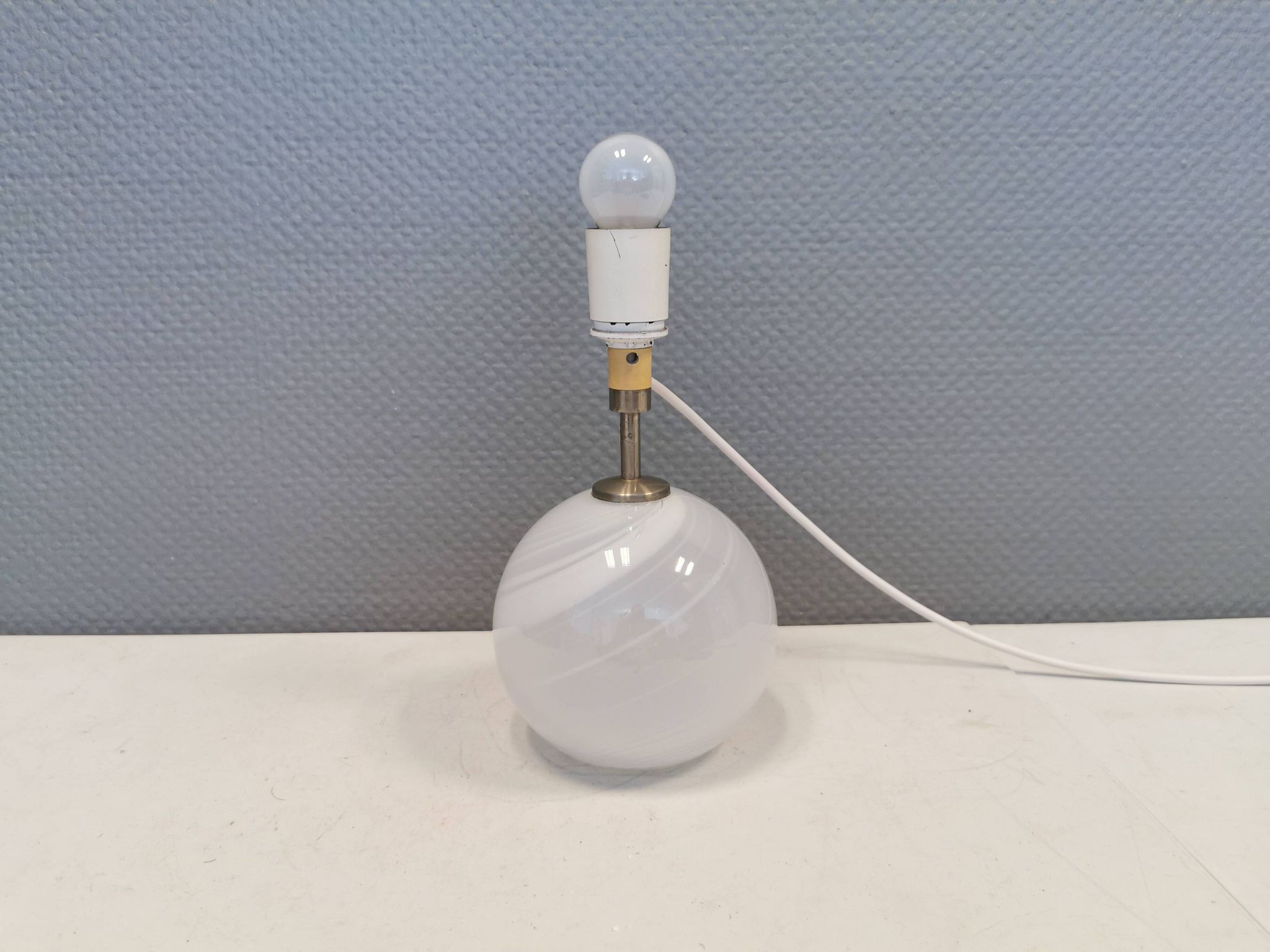 Beautiful table lamp, model Misty by Torben Jørgensen, Holmegaard Glassworks Denmark 1980.