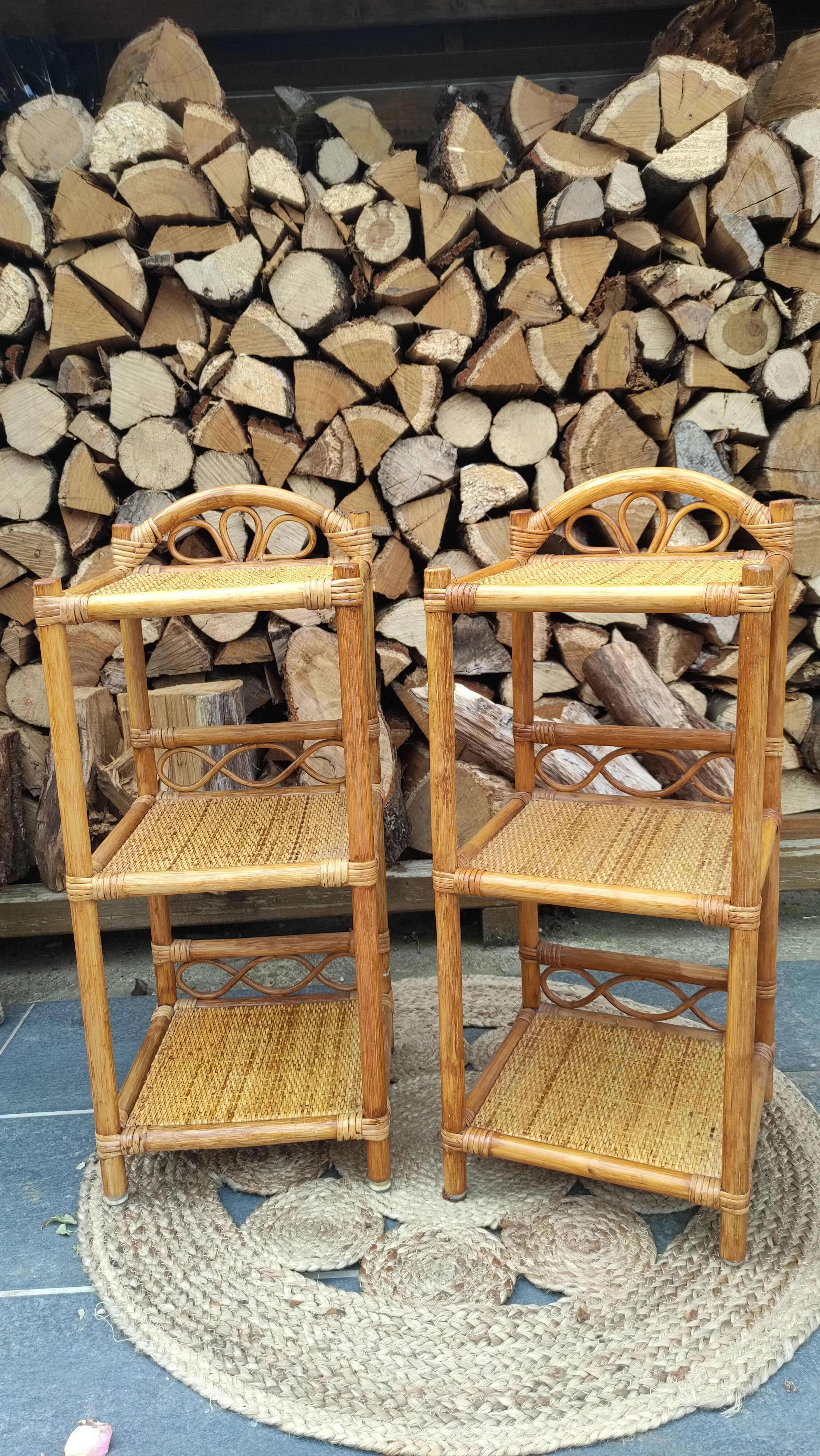 Chevets table de nuit en rotin vintage