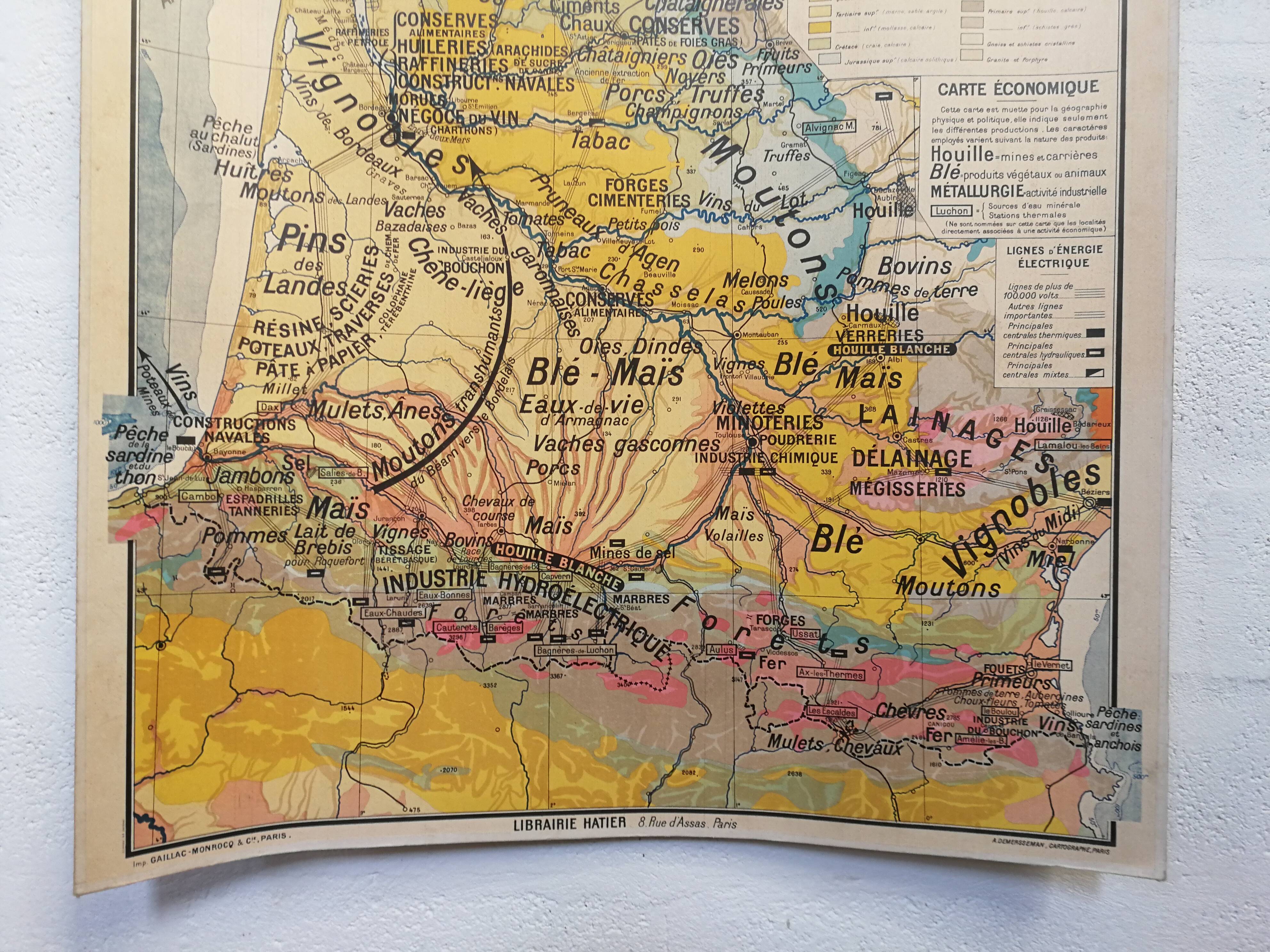 School n ° 3 Pyrénées and Aquitaine basin map