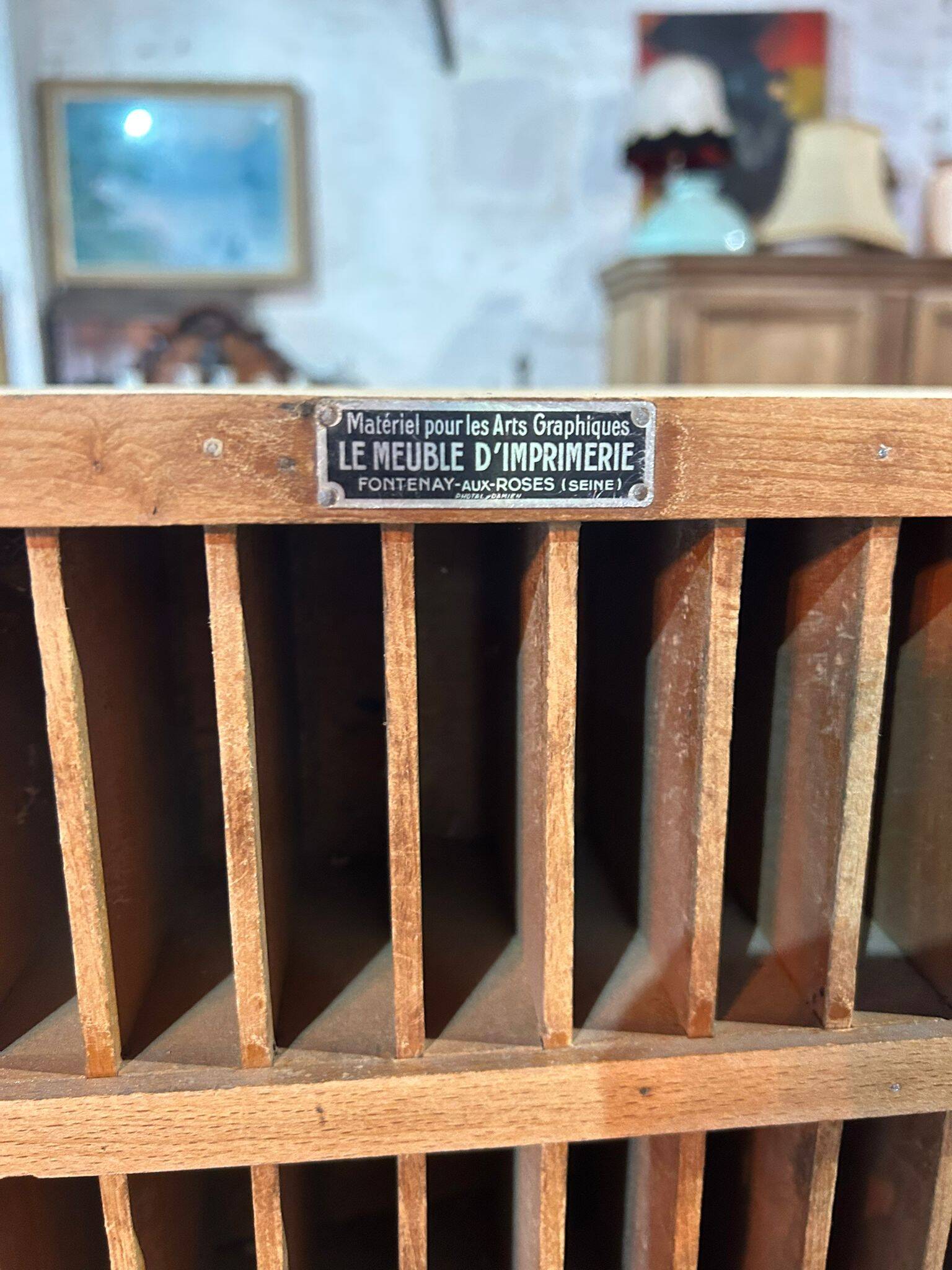 Trade furniture with printing lockers