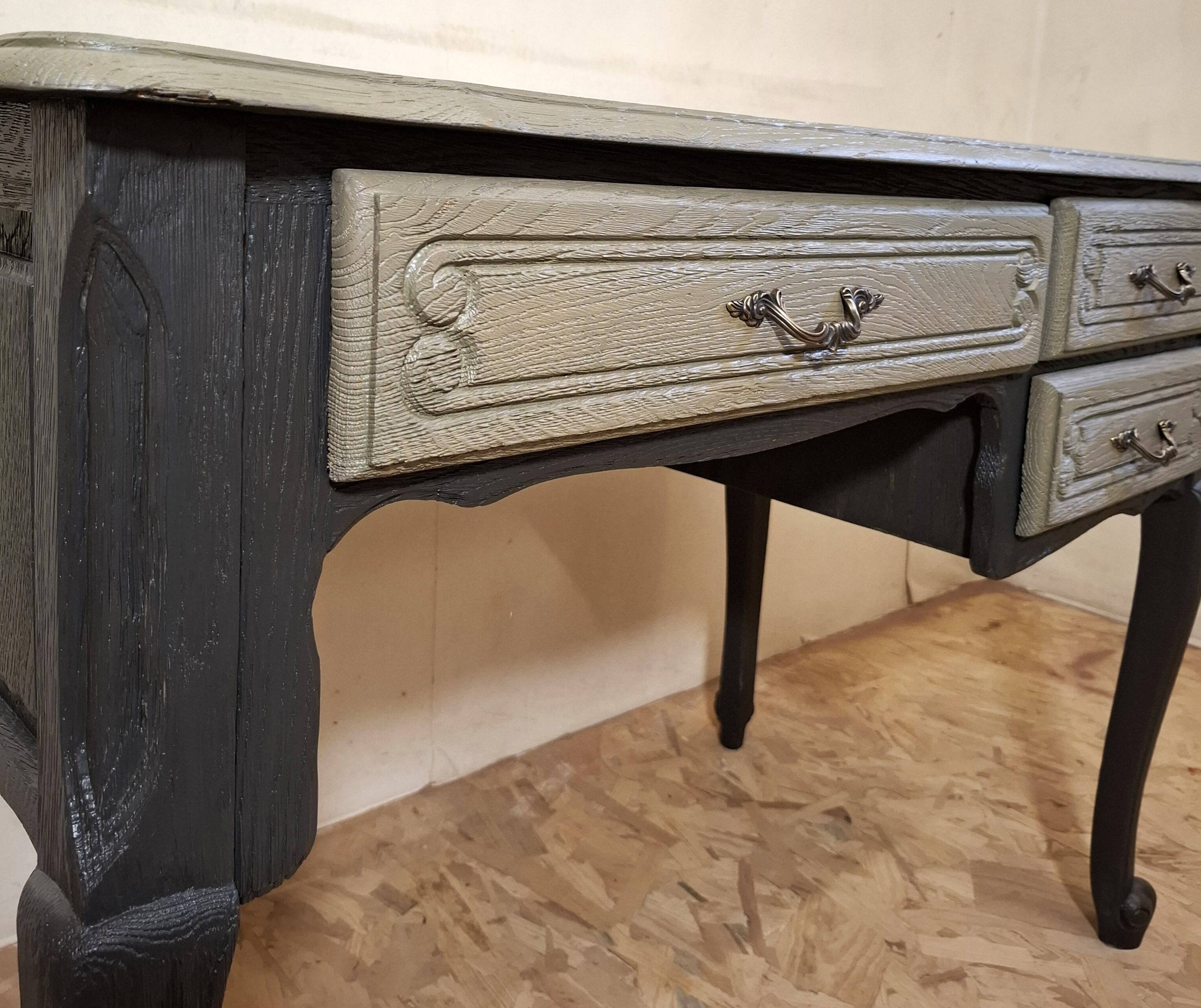 Upgraded regency desk