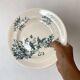 Assiettes plates en terre de fer Longwy "Mignon"