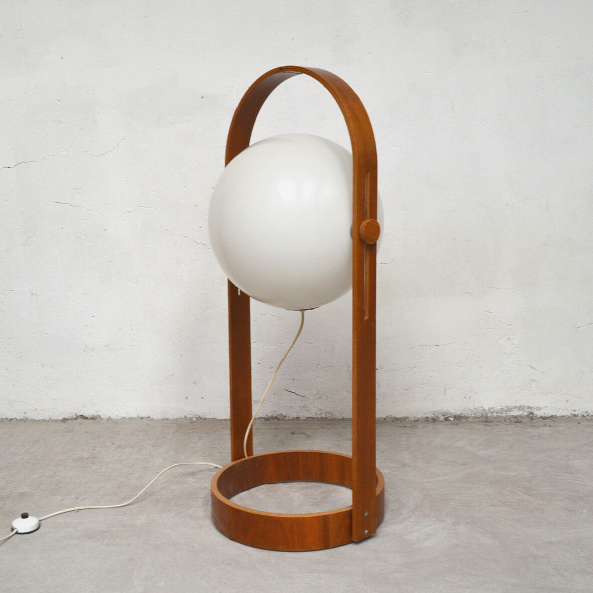 Lampadaire scandinave plywood globe 1960