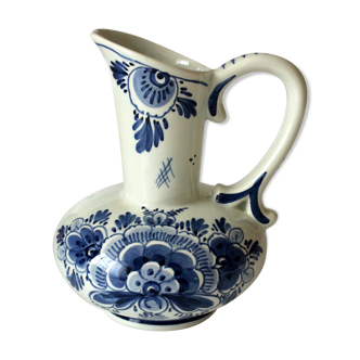 Pitcher vase Delft Holland