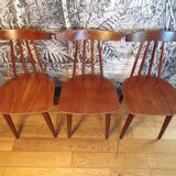 Trio of poul volther 370 frem røjle chairs
