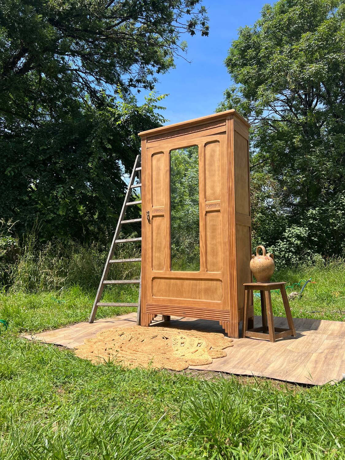 Bonnetière bois clair/ armoire une porte