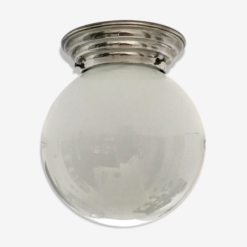 Plafonnier boule opaline années 40