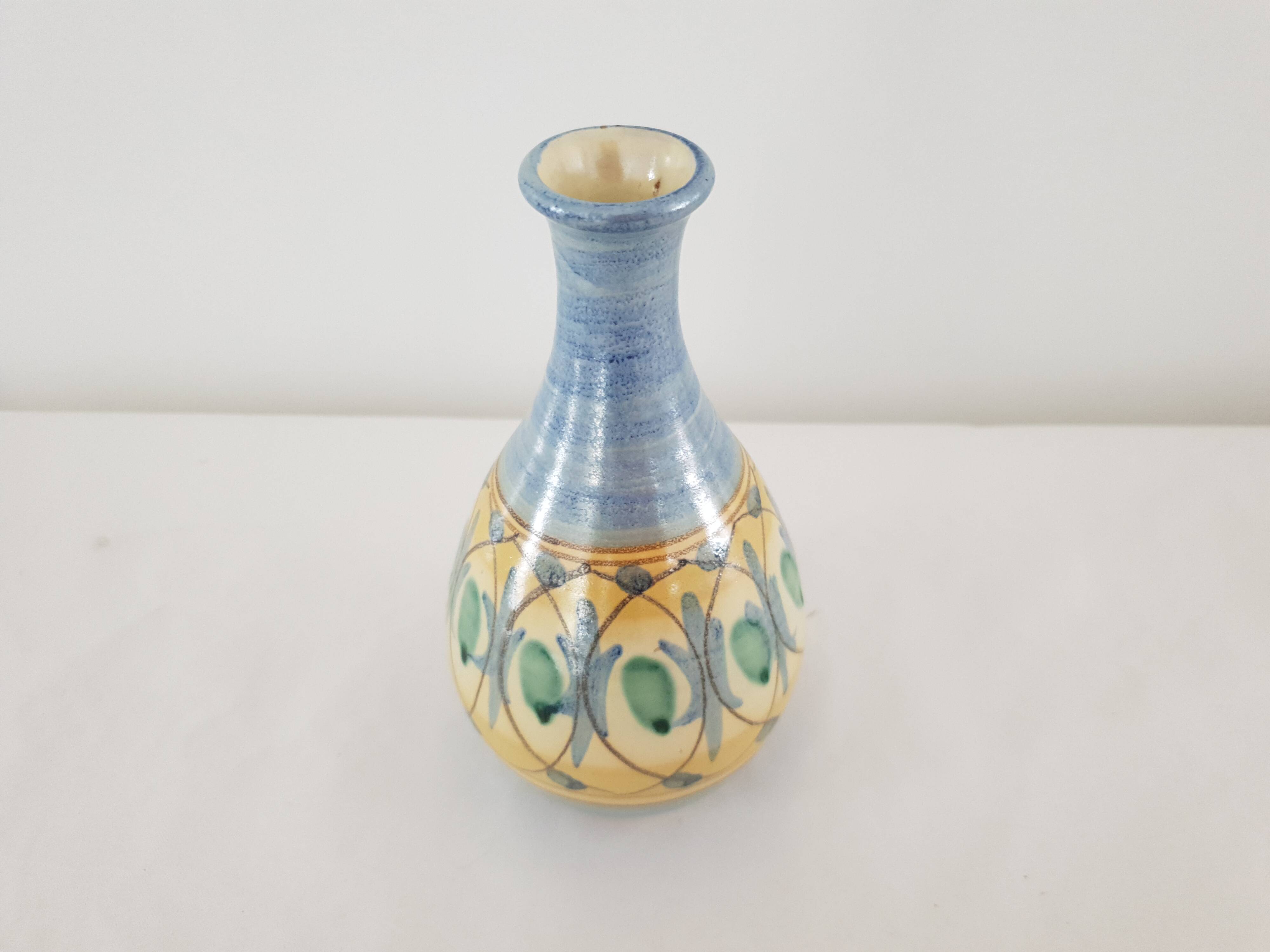 Ceramic soliflore vase Signed Pisutaux (Signature to be identified)
