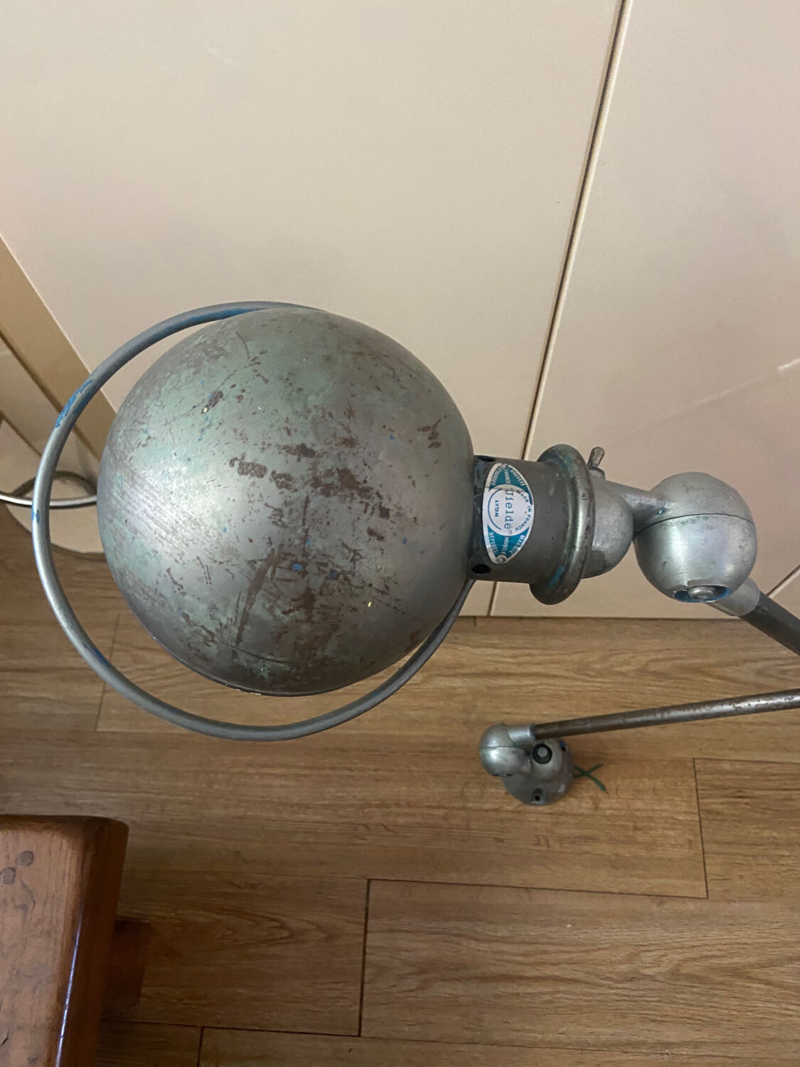 Vintage Jieldé lamp