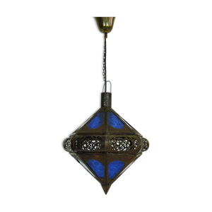 Suspension, lanterne