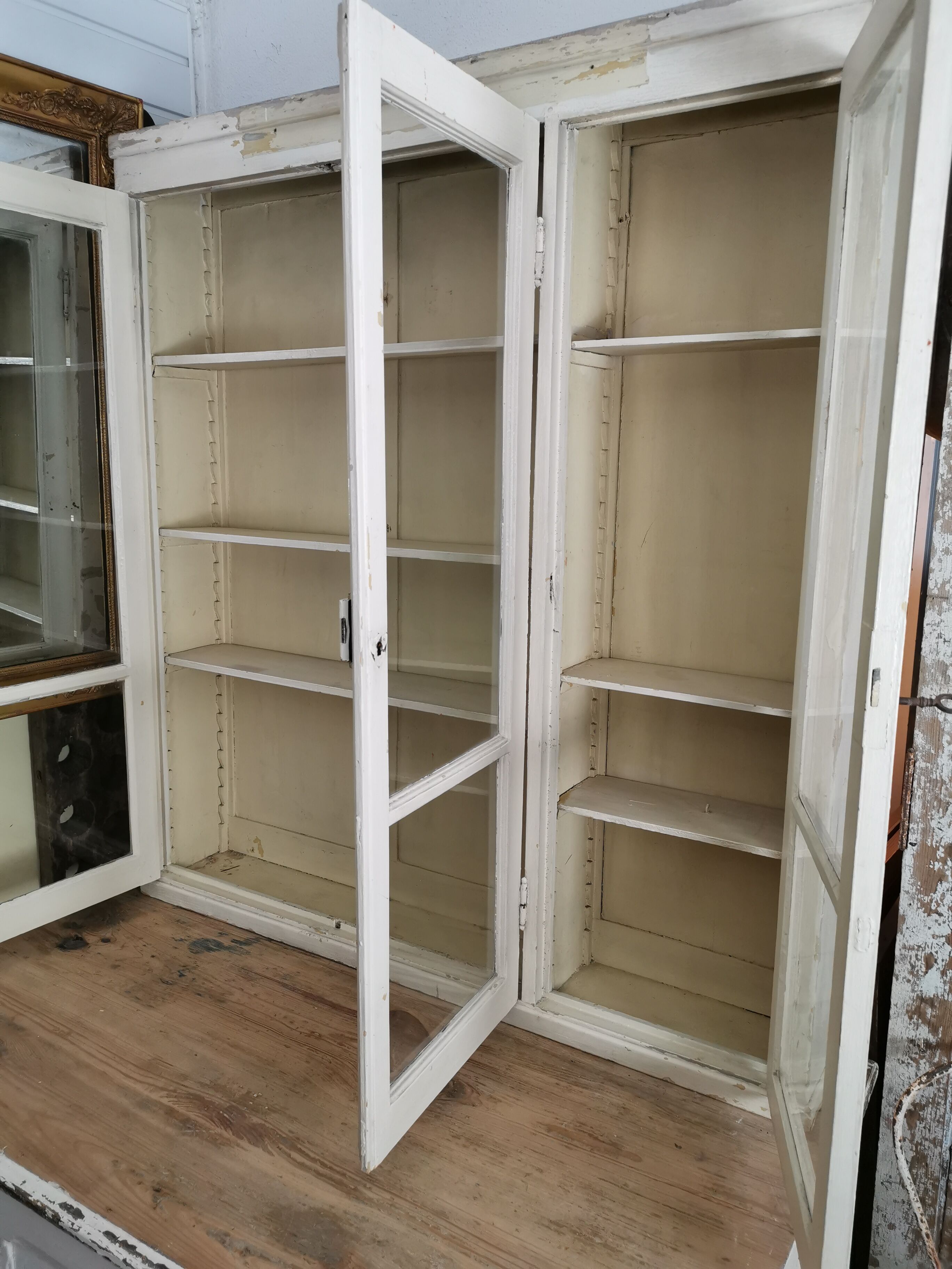 Haberdashery showcase