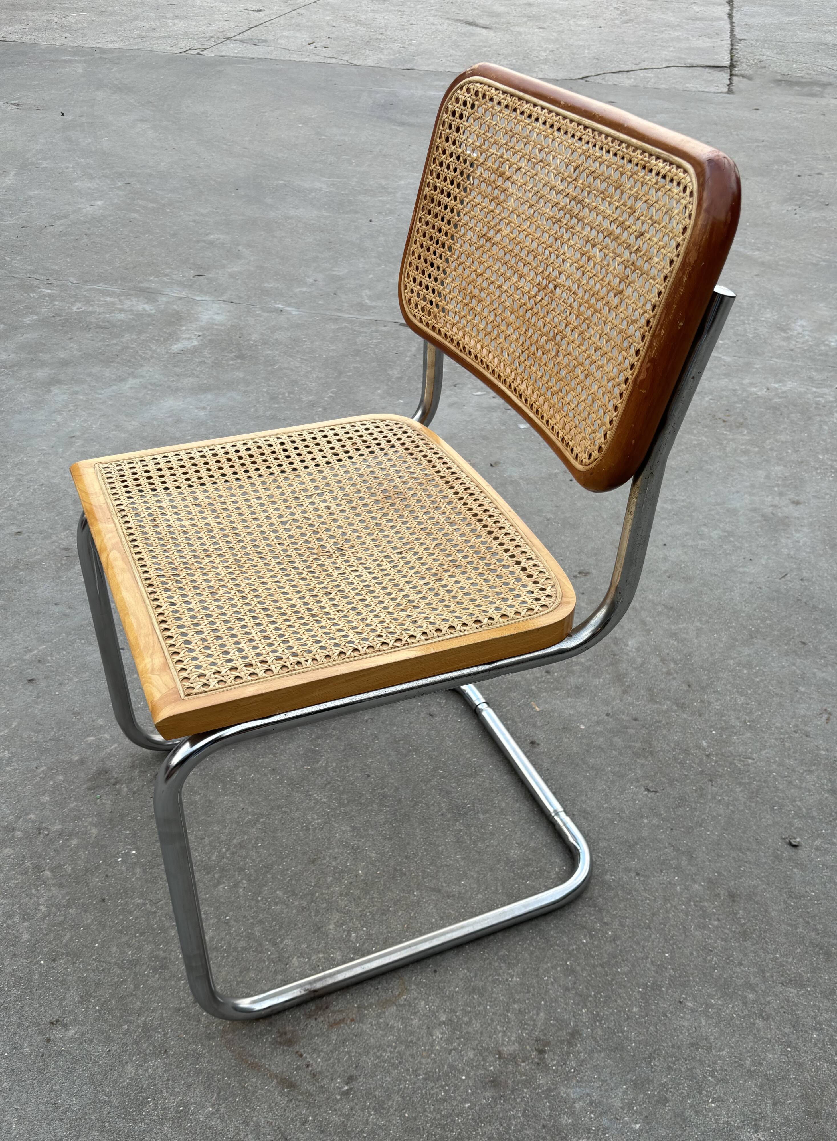 Vintage Cesca design chair b32 chrome model