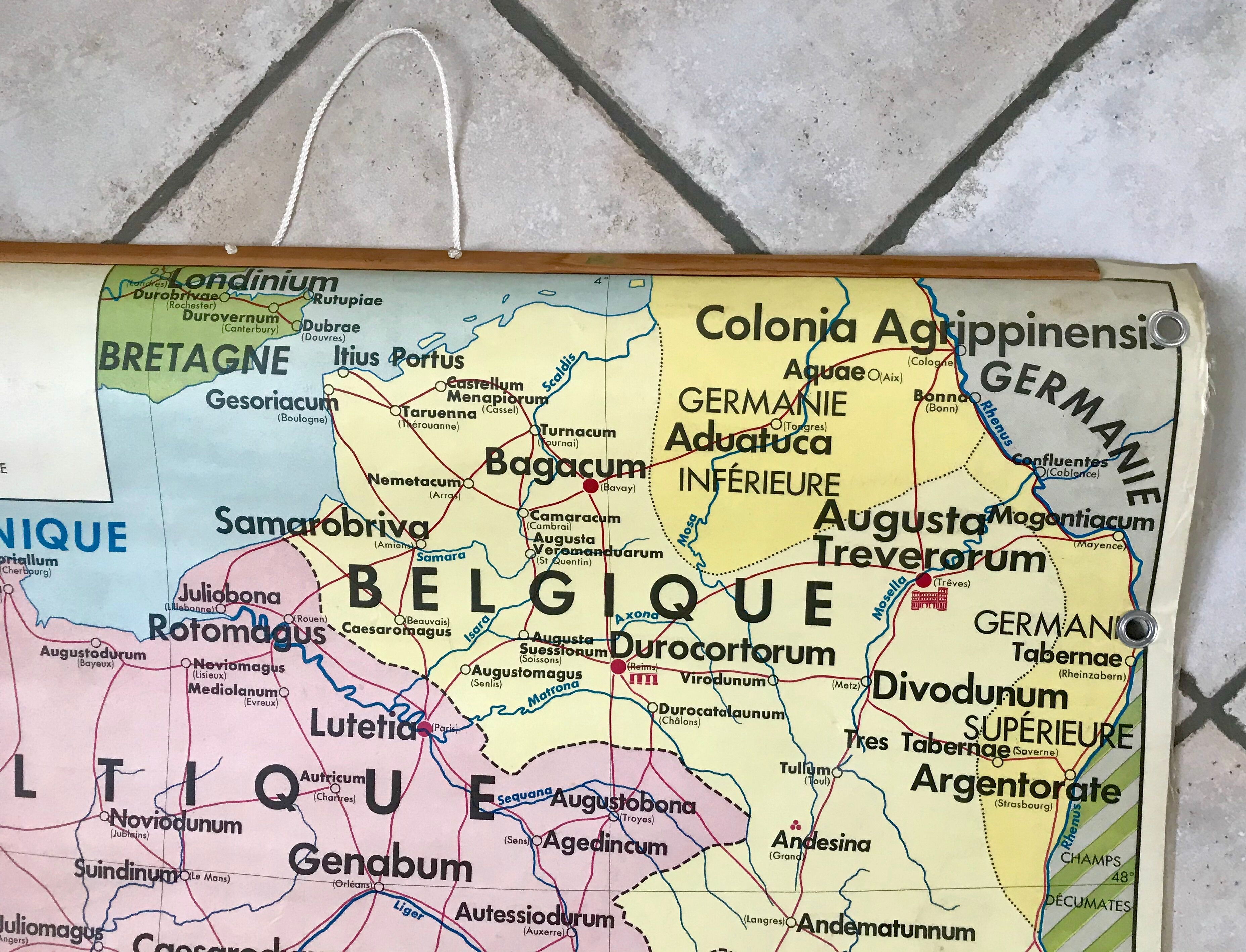 school map Librairie Armand Colin Reinhart and Wagret Roman Gaul with wooden hook 1970