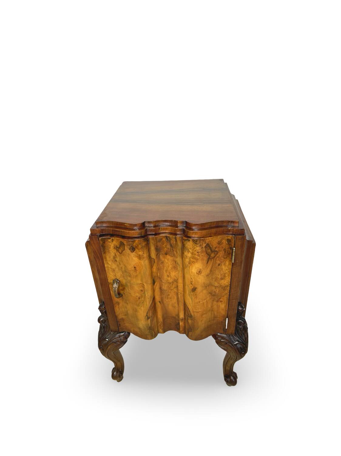 Italian nightstands from the 1930s