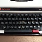 Luxury Olympiette Portable Typewriter White