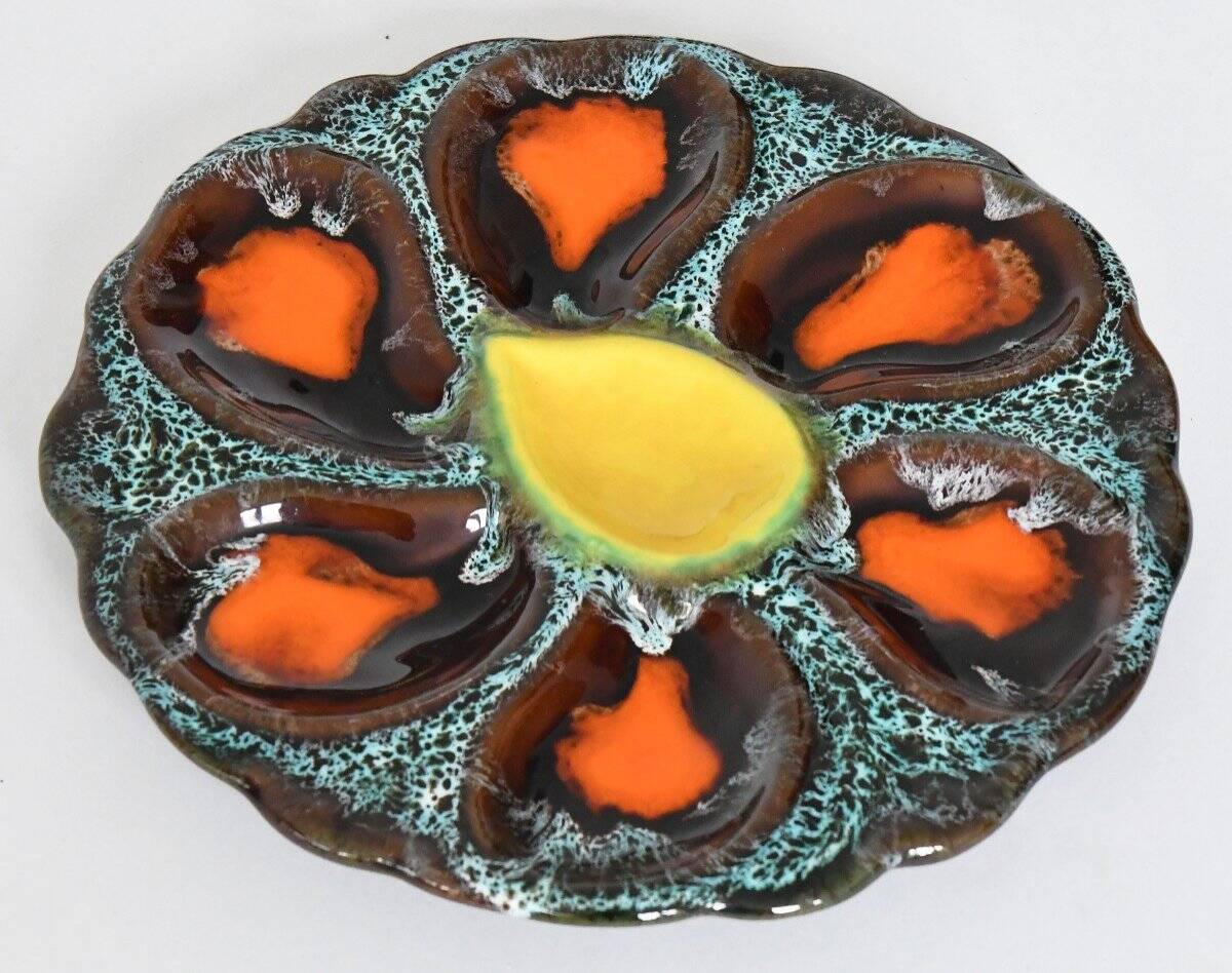 Ceramic oyster service from Vallauris