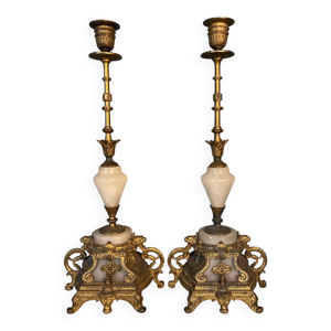 Paire de bougeoirs style - bronze