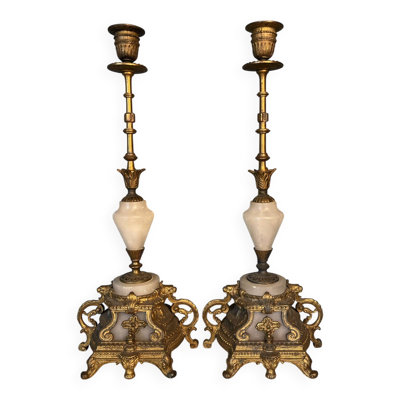 Paire de bougeoirs style Louis XVI bronze et albâtre
