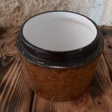 Tobacco pot with humidifier