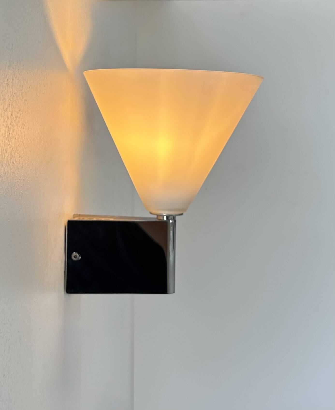 Vintage chrome and sandblasted glass wall lamp, Italy, 1990