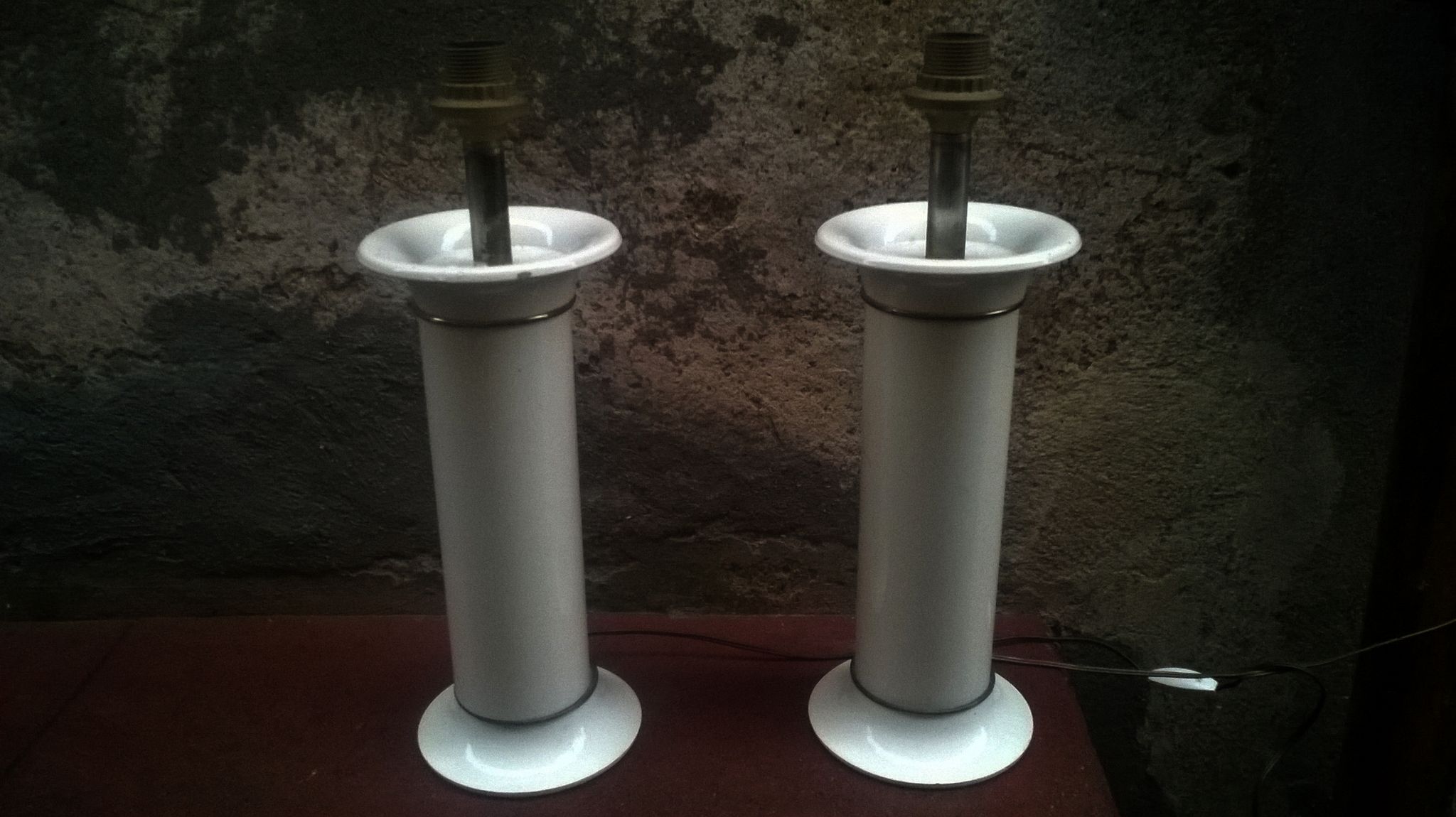 Two feet of living room lamp