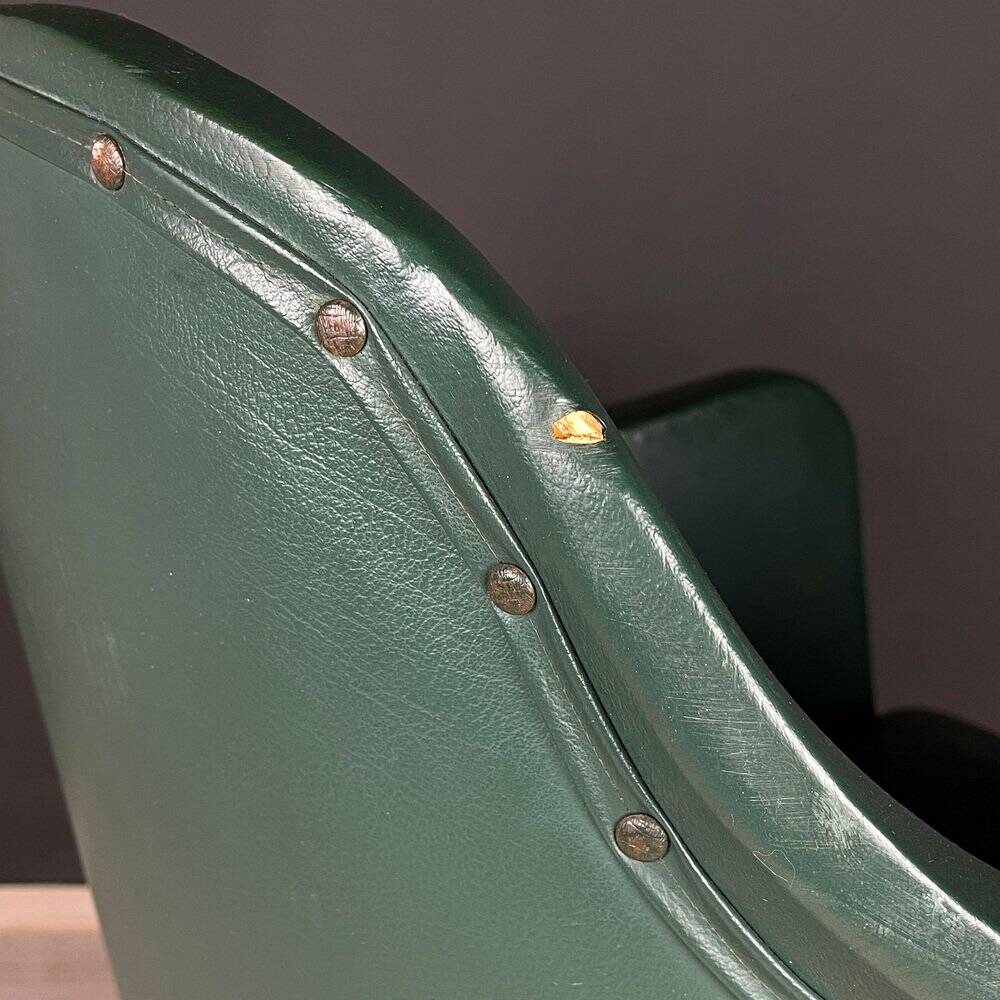 Mid-century green swivel office chair attributed to Umberto Mascagni, Italy, 1950s.